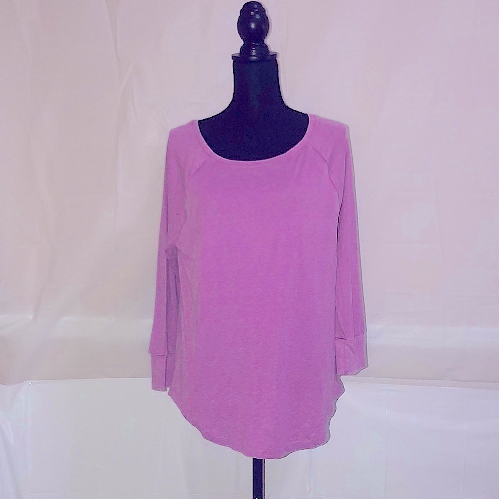 Supply CO. Long Sleeve Top Size Large